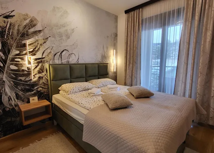 Restart 아파트 즐라티보